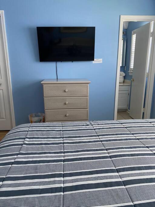 Beach Breeze 3, Pet Friendly, Walking Distance To Atlantic Ocean Free Parking Миртъл Бийч Екстериор снимка